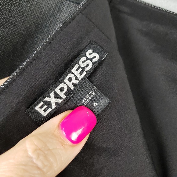 Express Women's Size 4 Herringbone Pencil Skirt Black Office Career Professional - Picture 6 of 12